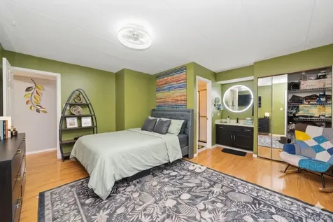 10626 Ridgeland Avenue Chicago Ridge IL 60415