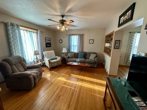 407 North Chestnut Street Princeton IL 61356
