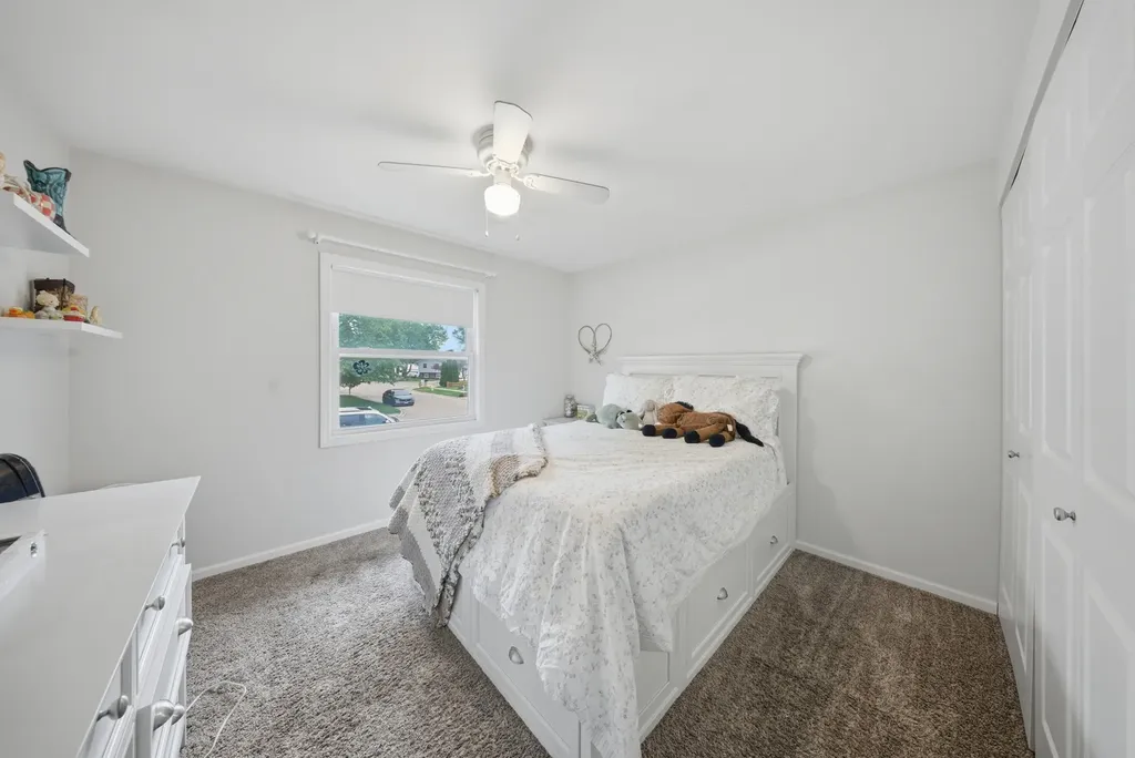 223 Blackberry Drive Bolingbrook IL 60440