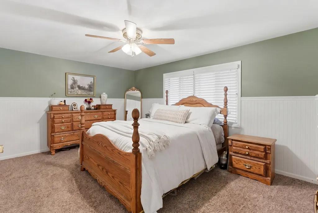 223 Blackberry Drive Bolingbrook IL 60440