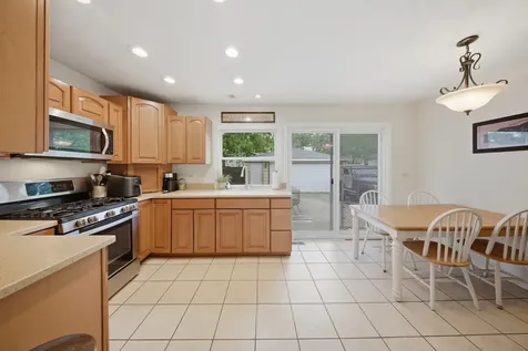 223 Blackberry Drive Bolingbrook IL 60440