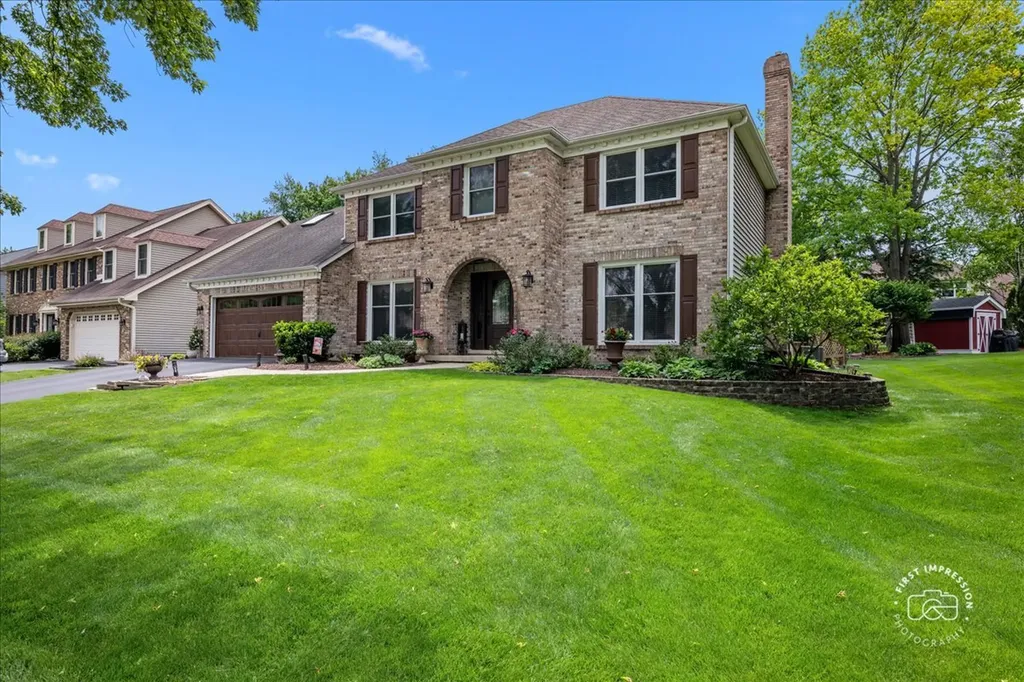 25W185 Setauket Avenue Naperville IL 60540