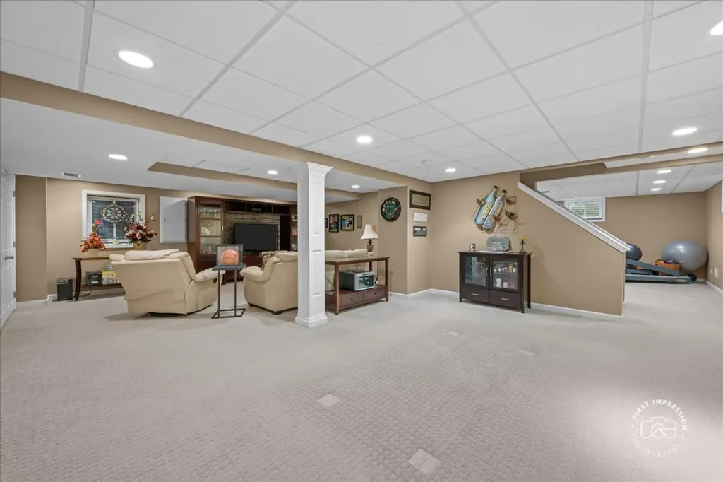 25W185 Setauket Avenue Naperville IL 60540