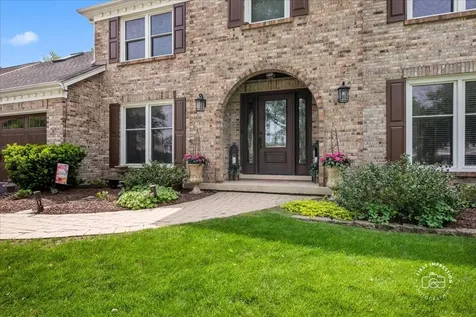 25W185 Setauket Avenue Naperville IL 60540