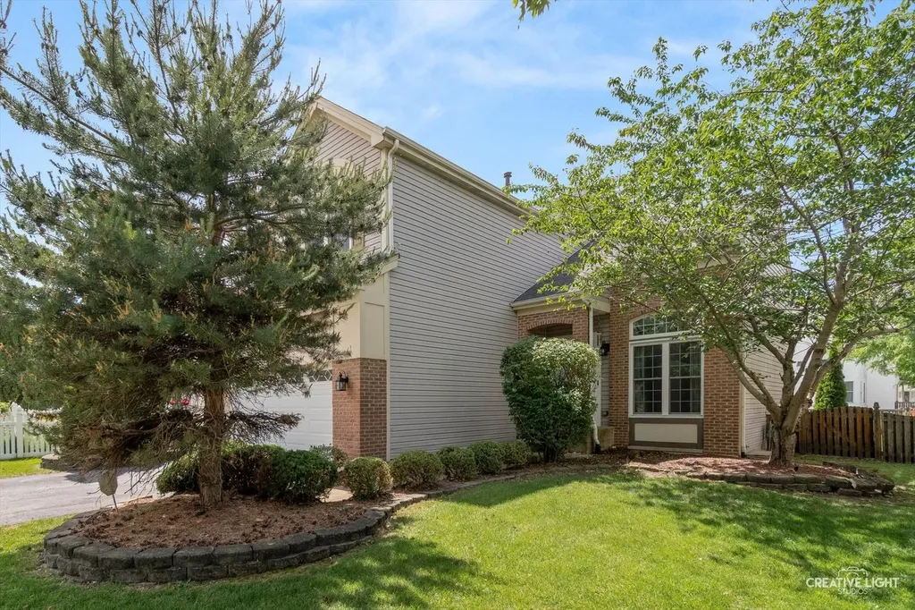 2143 Periwinkle Lane Naperville IL 60540