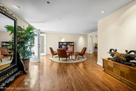 209 Spring Creek Road Barrington Hills IL 60010