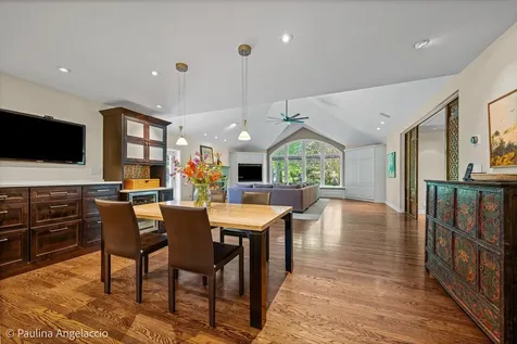 209 Spring Creek Road Barrington Hills IL 60010