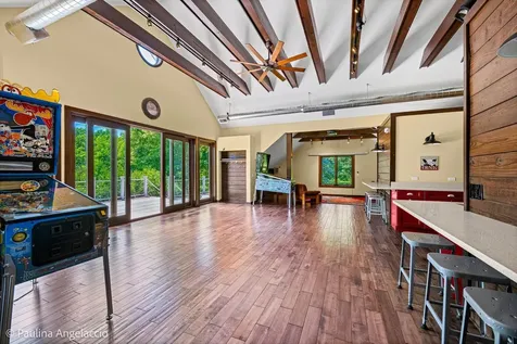 209 Spring Creek Road Barrington Hills IL 60010