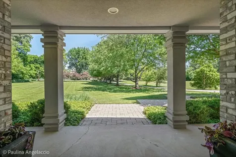 209 Spring Creek Road Barrington Hills IL 60010