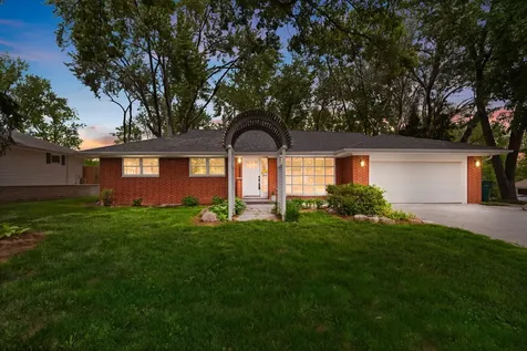 1010 West Elm Street Palatine IL 60067