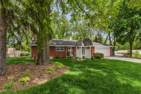1010 West Elm Street Palatine IL 60067