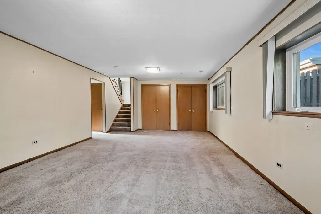 4159 Golf Road Skokie IL 60076