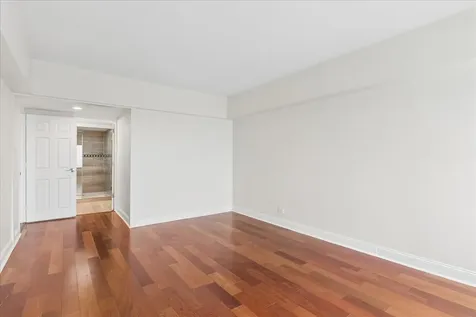 175 East Delaware Place Chicago IL 60611