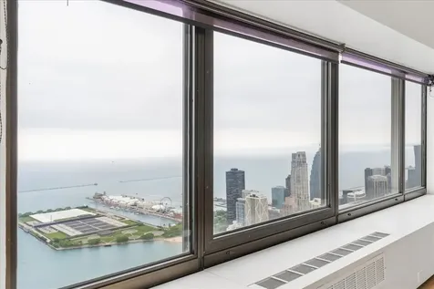 175 East Delaware Place Chicago IL 60611