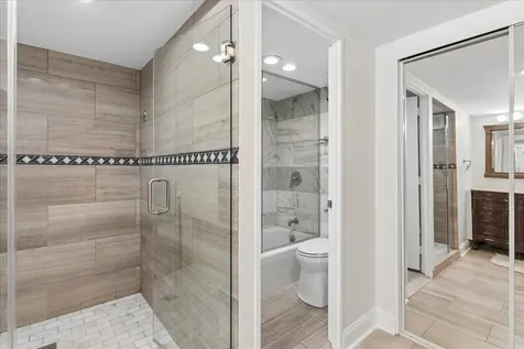 175 East Delaware Place Chicago IL 60611
