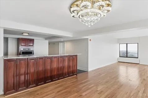 175 East Delaware Place Chicago IL 60611