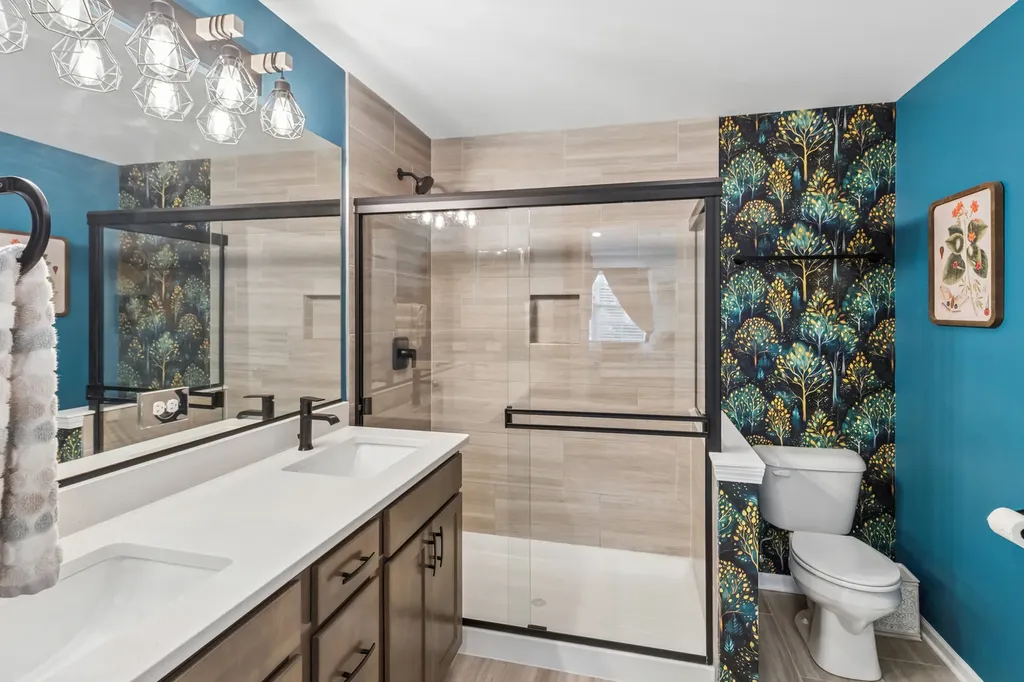 208 Timberleaf Circle Roselle IL 60172