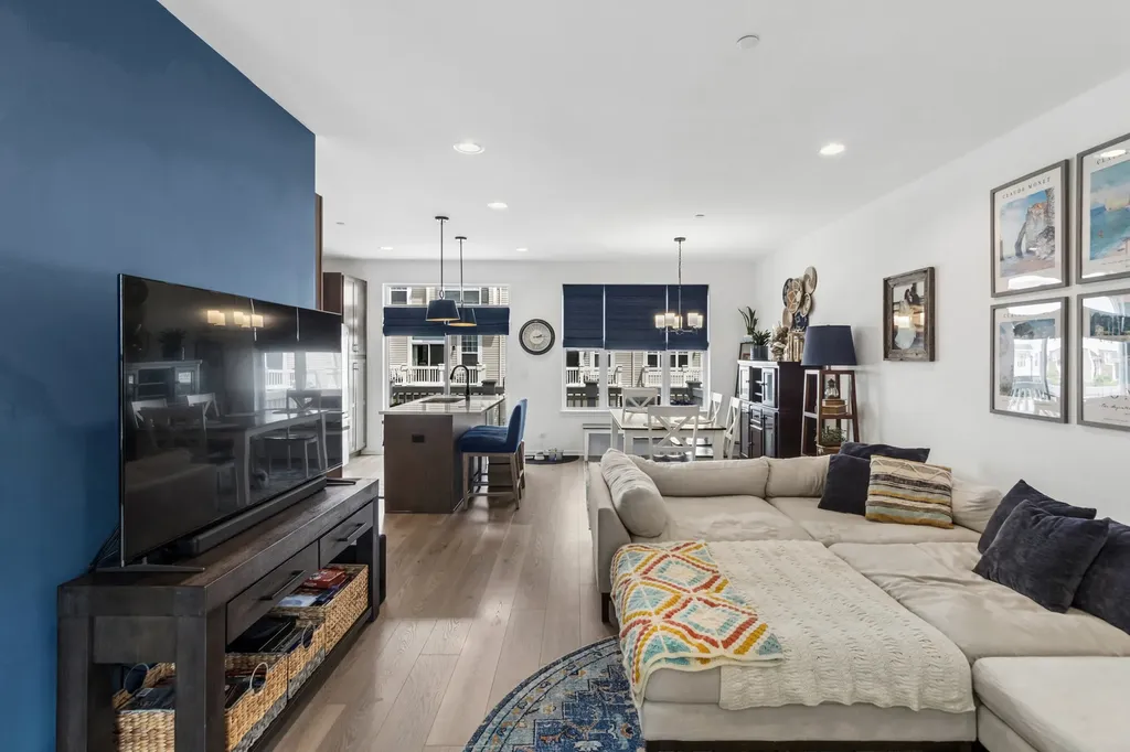 208 Timberleaf Circle Roselle IL 60172