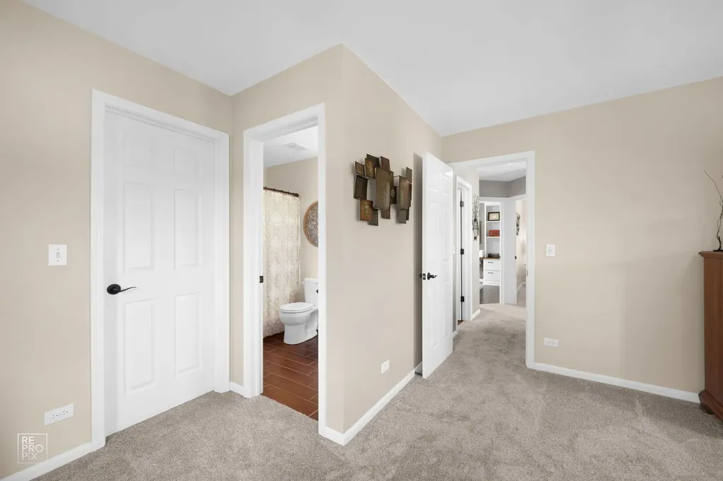 895 Lakestone Lane Aurora IL 60504