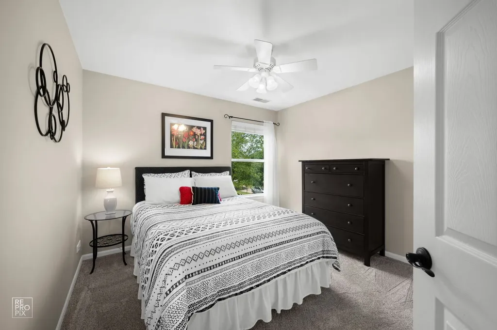 895 Lakestone Lane Aurora IL 60504