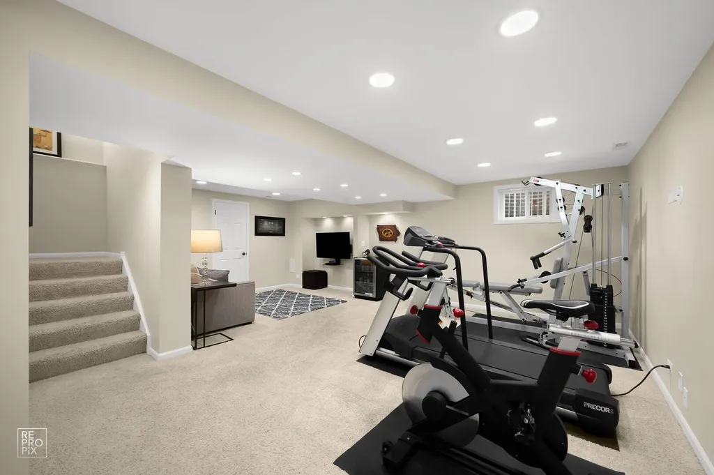 895 Lakestone Lane Aurora IL 60504