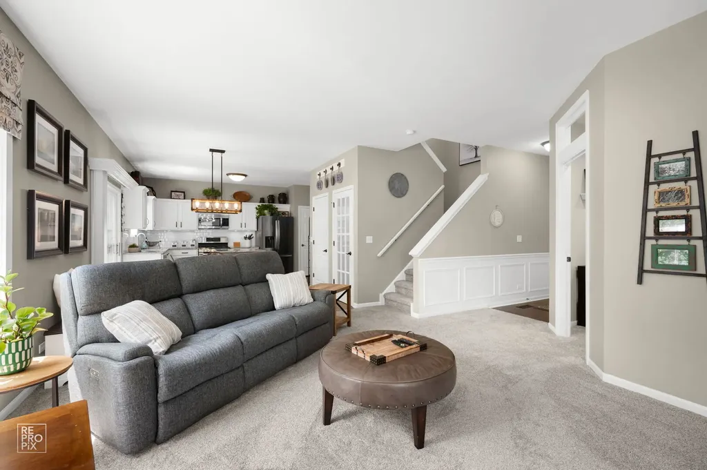 895 Lakestone Lane Aurora IL 60504