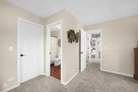 895 Lakestone Lane Aurora IL 60504