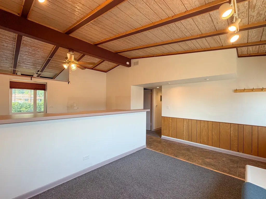 1825 East Roosevelt Road Wheaton IL 60187