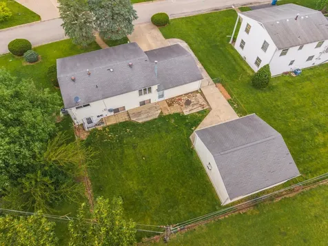 18 Oakwood Drive Pontiac IL 61764
