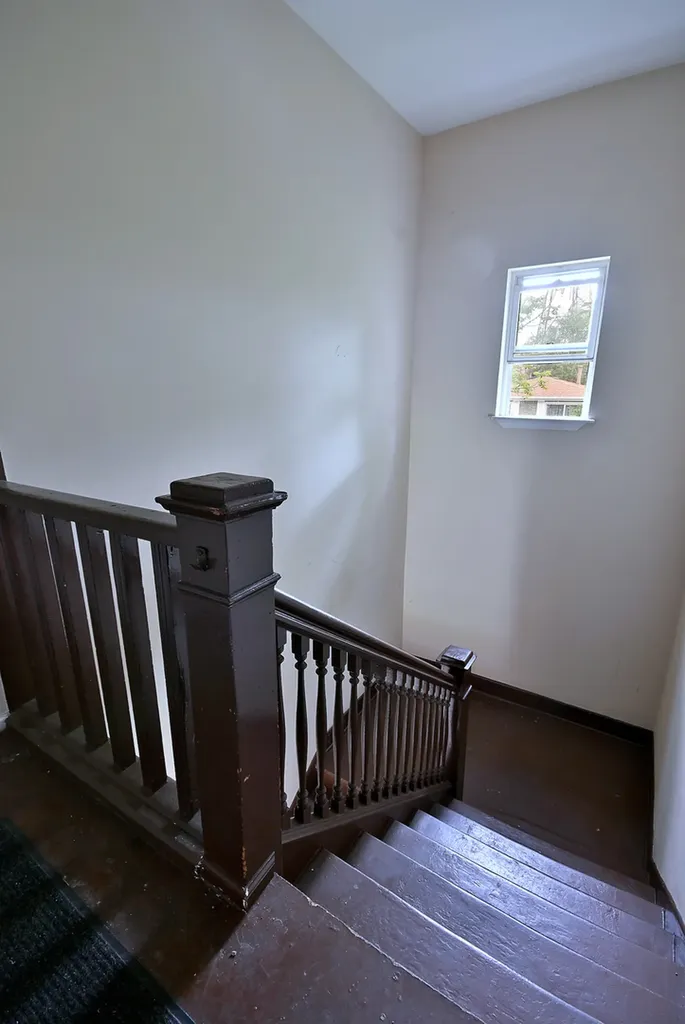 3324 East 136th Street Chicago IL 60633