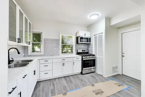 43 North Menard Avenue Chicago IL 60644