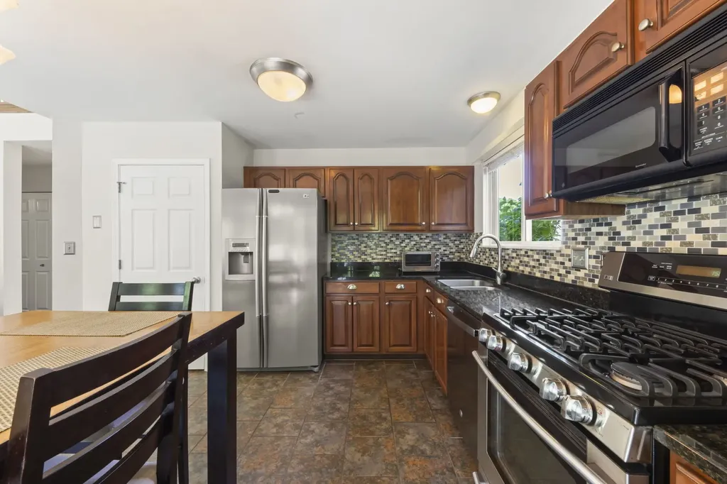 2308 Periwinkle Court Naperville IL 60540