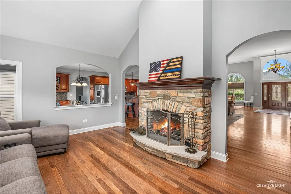 13002 Silverleaf Court Plainfield IL 60585