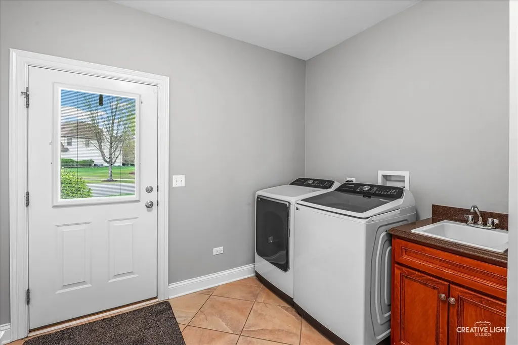 13002 Silverleaf Court Plainfield IL 60585