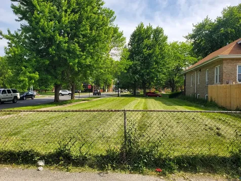 4702 West Wrightwood Avenue Chicago IL 60639