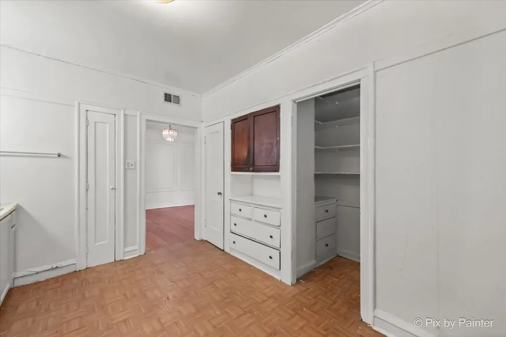 7839 South Kingston Avenue Chicago IL 60649