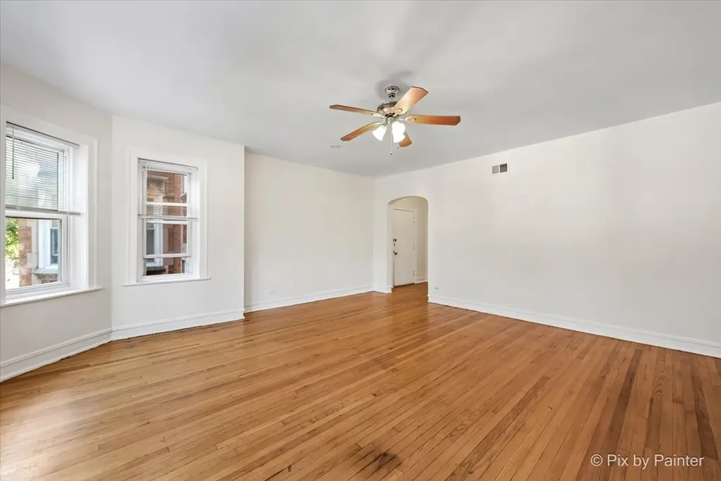 7839 South Kingston Avenue Chicago IL 60649