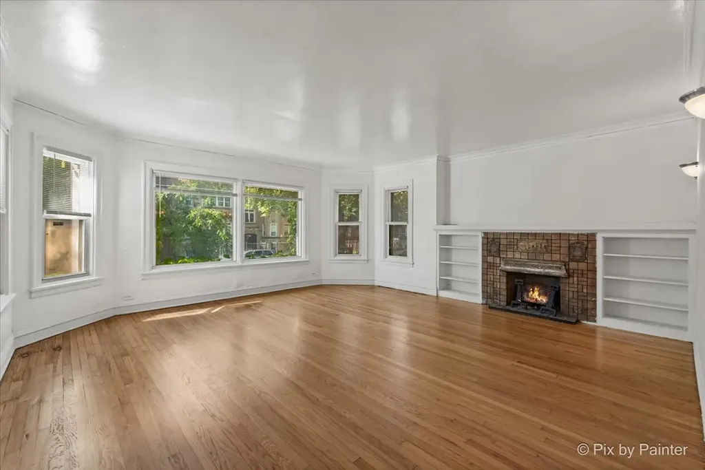 7839 South Kingston Avenue Chicago IL 60649