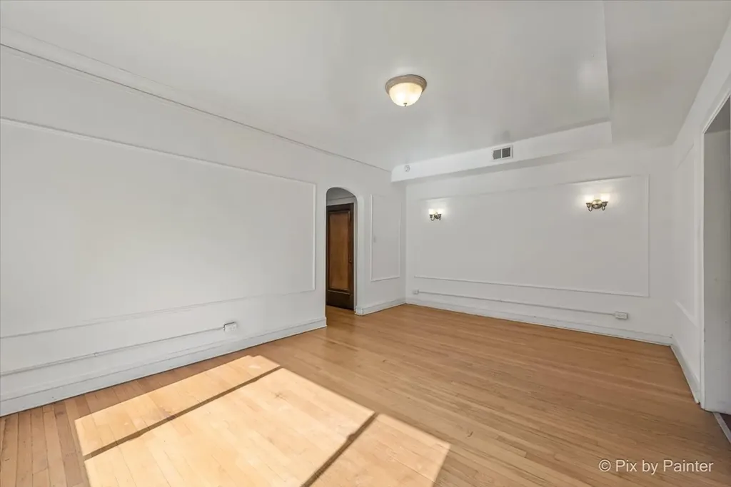 7839 South Kingston Avenue Chicago IL 60649