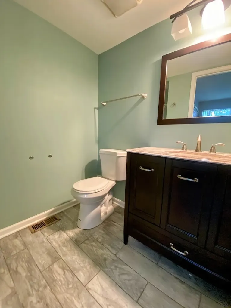1338 South Lorraine Road Wheaton IL 60189