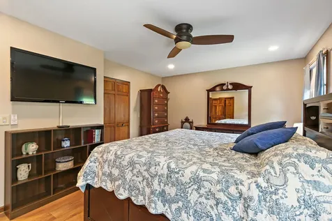 500 Essex Road Fox River Grove IL 60021