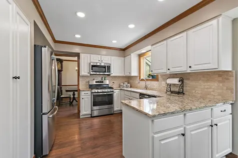 500 Essex Road Fox River Grove IL 60021