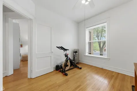 1233 East 53rd Street Chicago IL 60615