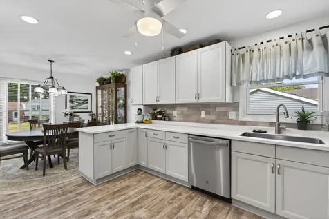 218 Wellington Drive Crystal Lake IL 60014