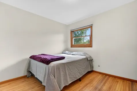 218 Wellington Drive Crystal Lake IL 60014