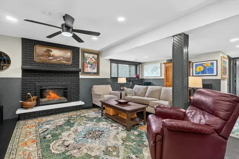 218 Wellington Drive Crystal Lake IL 60014