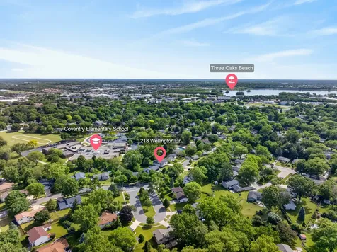 218 Wellington Drive Crystal Lake IL 60014