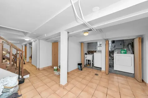 7717 South Luella Avenue Chicago IL 60649