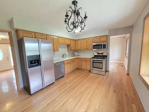 8112 Rutherford Drive Woodridge IL 60517
