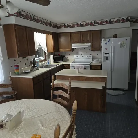 107 South 10th Street S Benton IL 62812